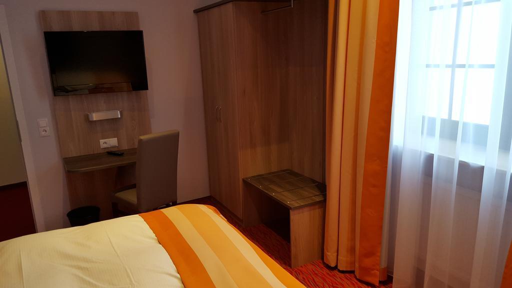 Hotel Trutzpfaff Speyer Ngoại thất bức ảnh